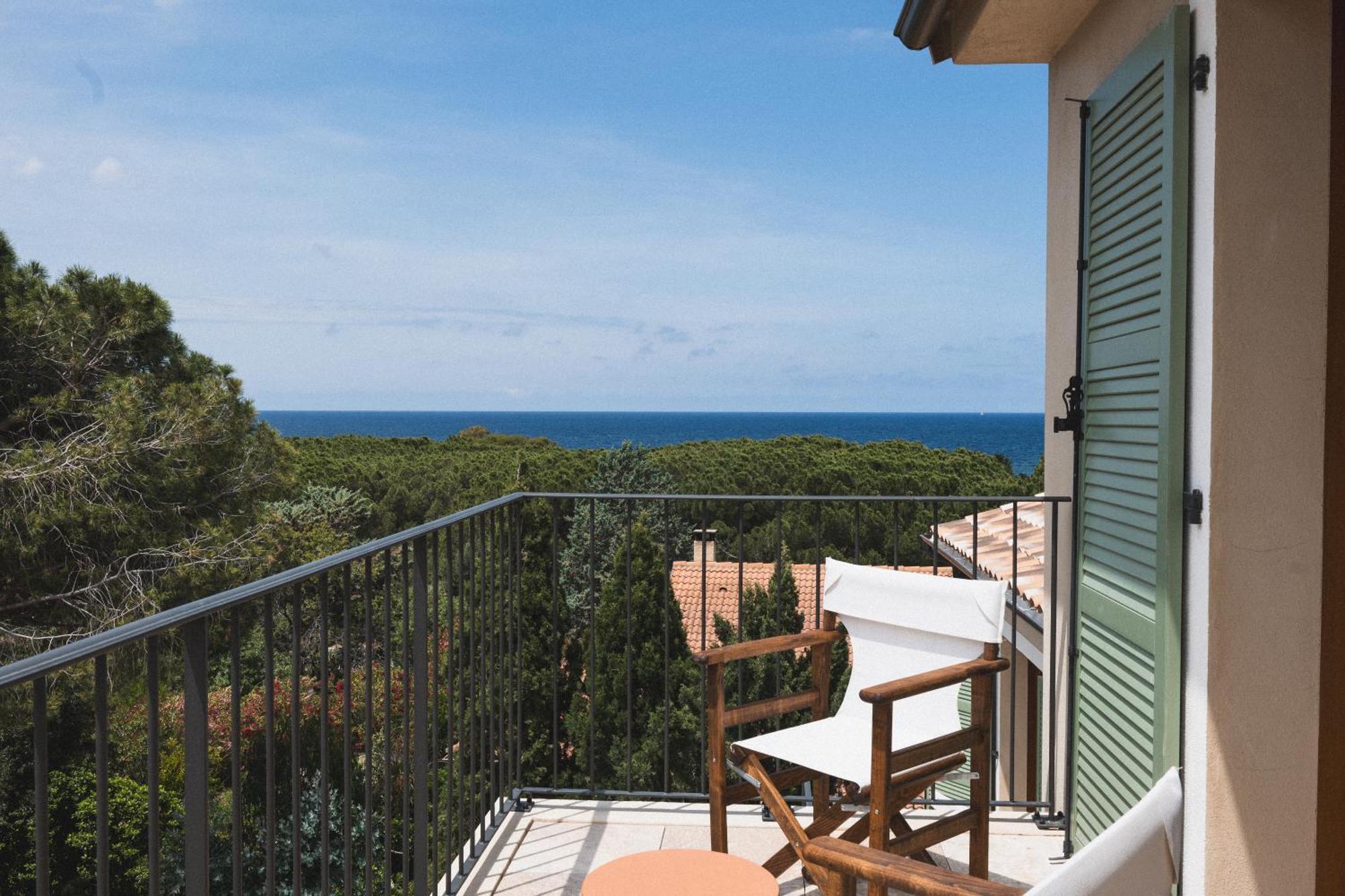 Boutique Hotel Responsable Et Restaurant Basgi Basgi Saint-Florent  Exteriér fotografie