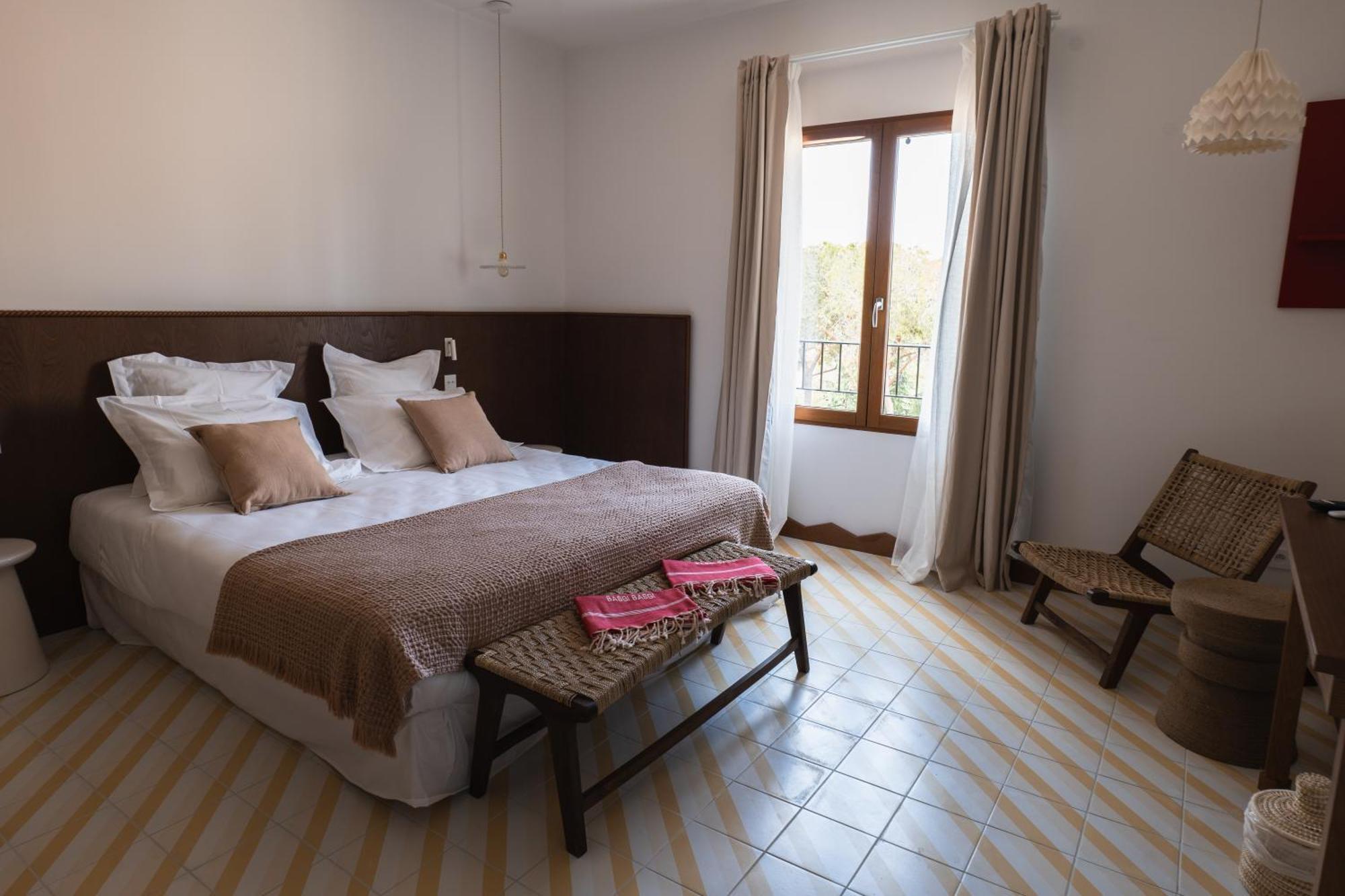 Boutique Hotel Responsable Et Restaurant Basgi Basgi Saint-Florent  Exteriér fotografie